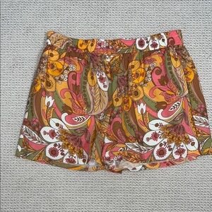 Floral Women's Shorts with pockets